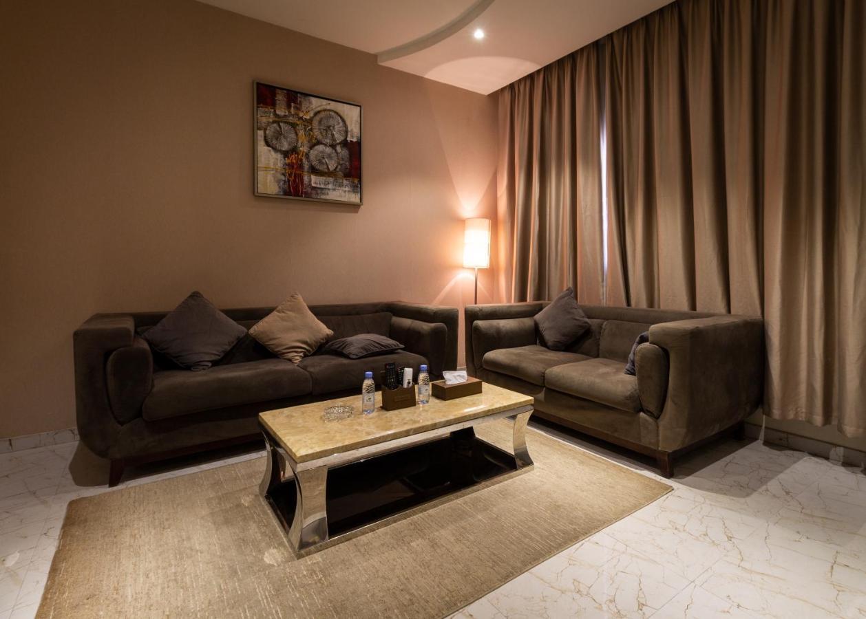 Toot House Alqaim Aparthotel Ta'if Bagian luar foto