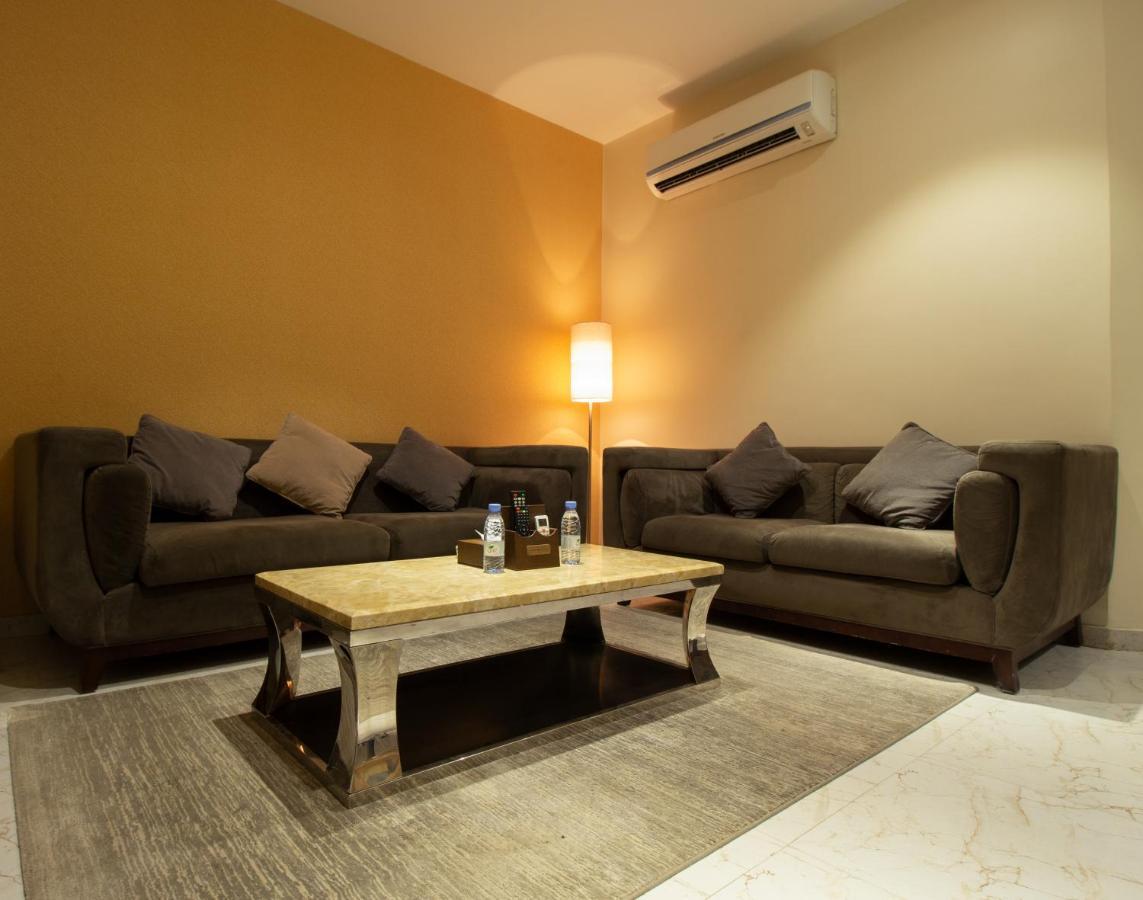 Toot House Alqaim Aparthotel Ta'if Bagian luar foto